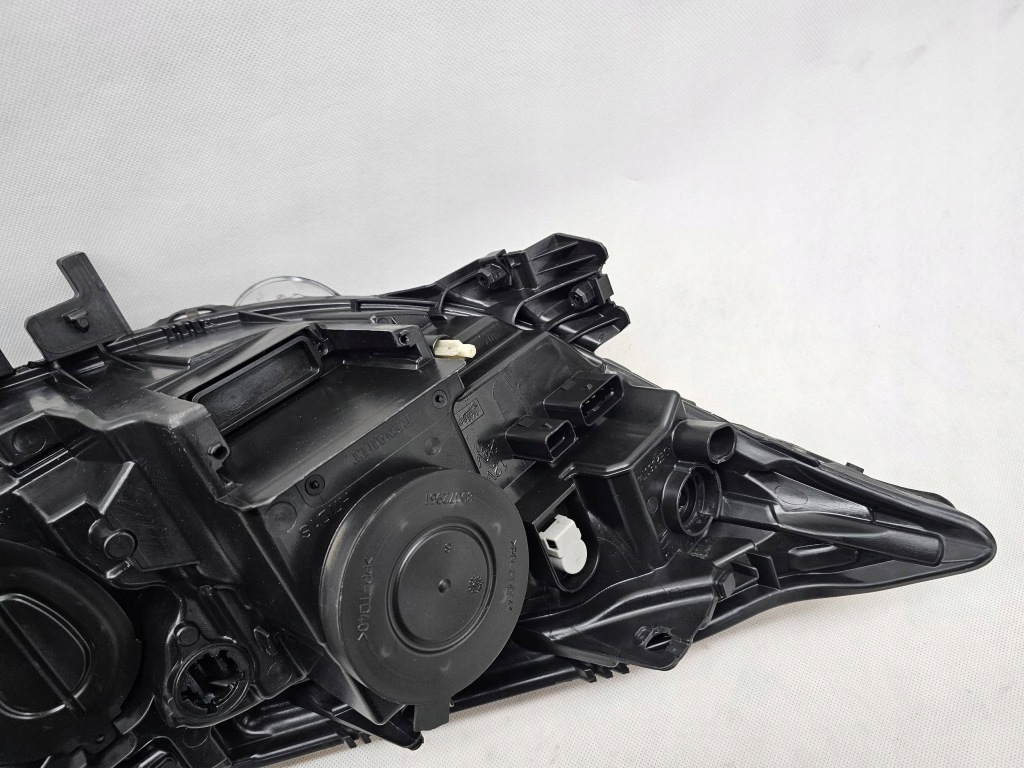 фото №10, Renault laguna iii 3 lift лампа перед левая линза europa 260605873r