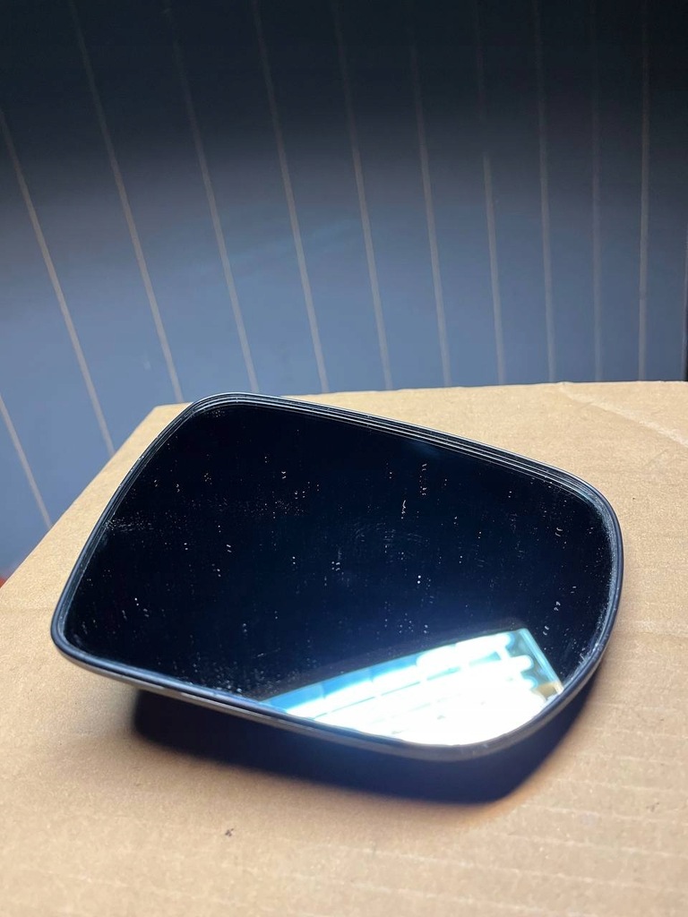 фото №3, Hyundai ix35 10 - 15 вкладиш скло дзеркало праве