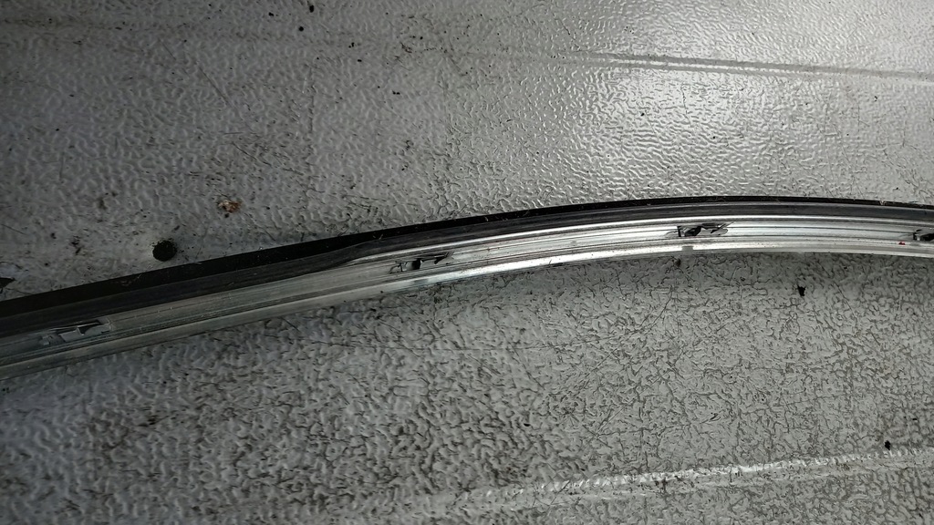 фото №6, Молдинг декоративная правый перед volvo s80 v70 30784291