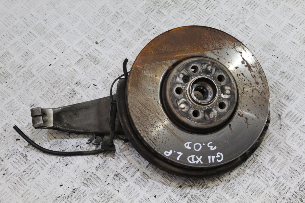 фото №1, Поворотный кулак левый перед bmw 7 g11