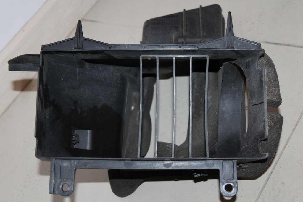 фото №7, Воздуховод воздуха corolla verso 2.0 d4d 1cd