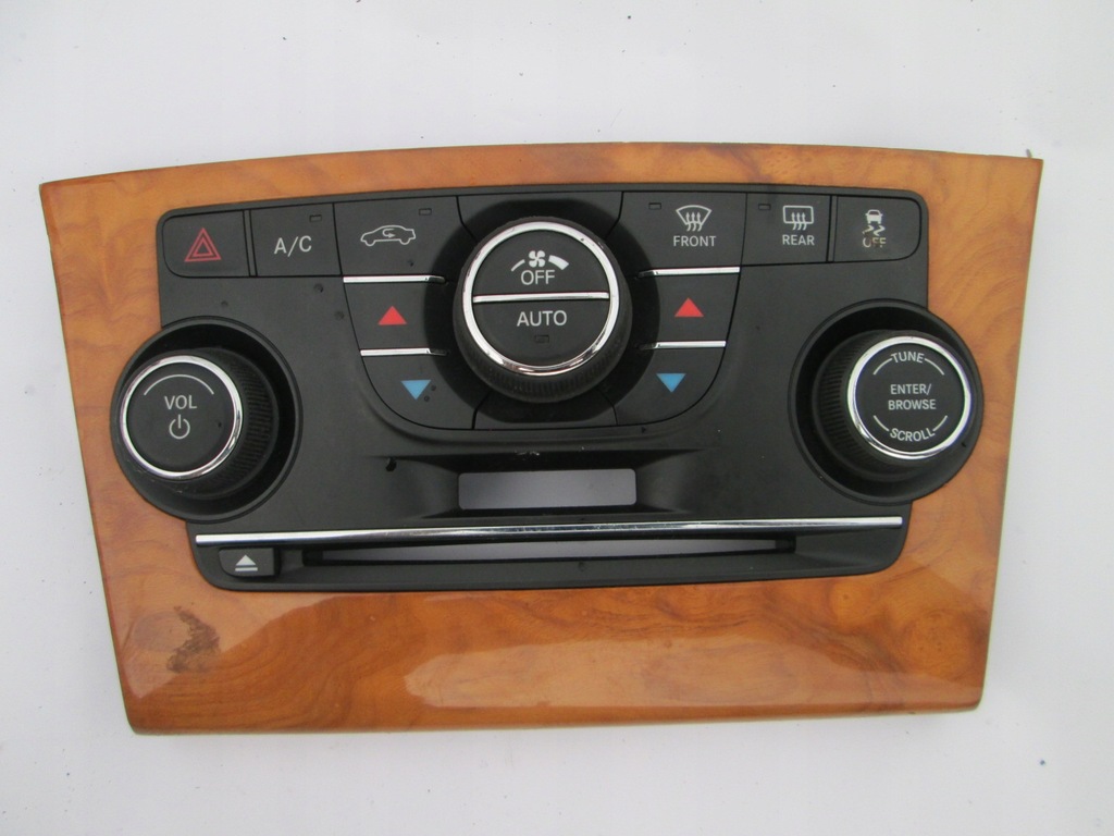 фото №12, Chrysler 300 ii 13r панель кондиціонера 1vh35aaaab повітровід кондиціонер