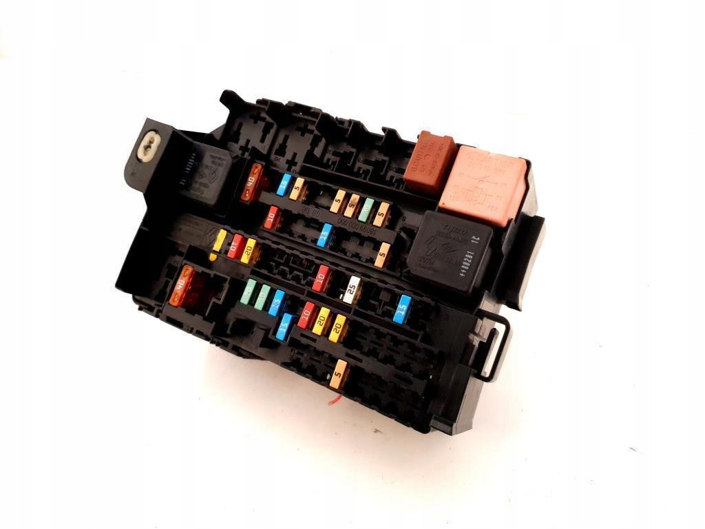 фото №2, Коробка запобіжників renault laguna iii 2.0 dci