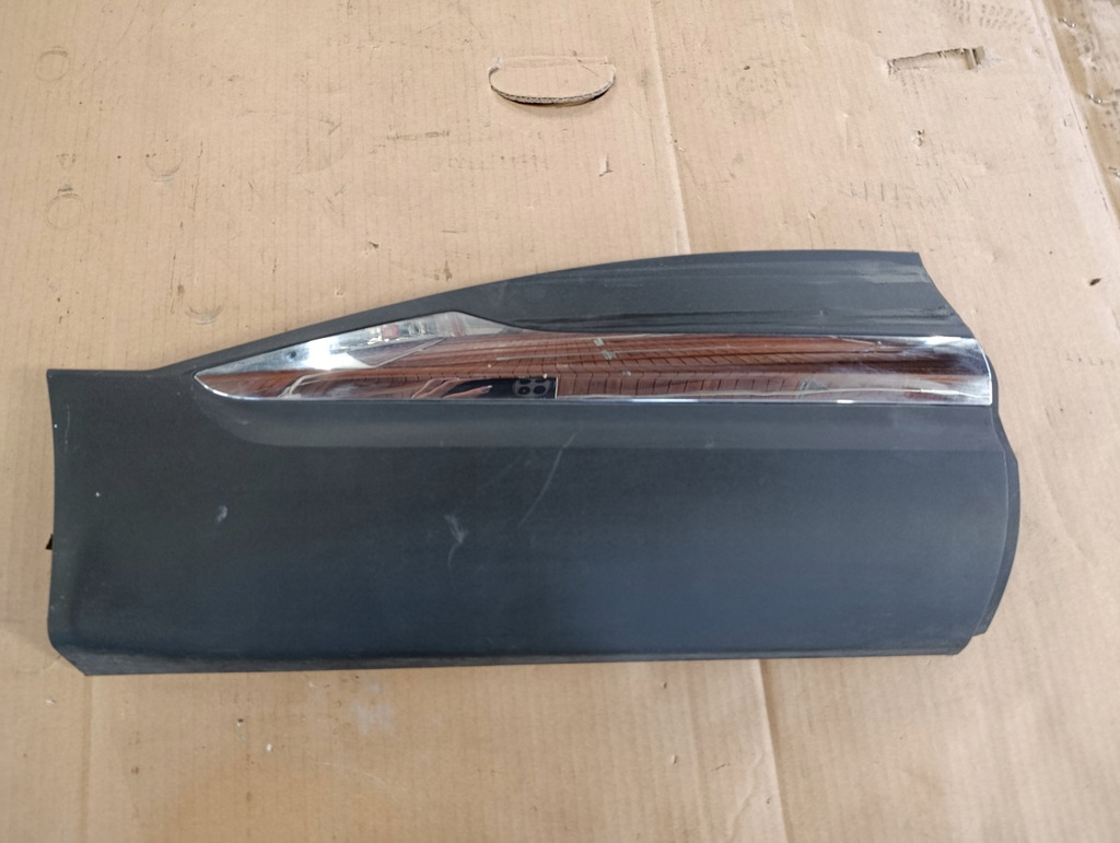 фото №1, Renault kadjar захист молдинг накладка двері правий задня 828761958r