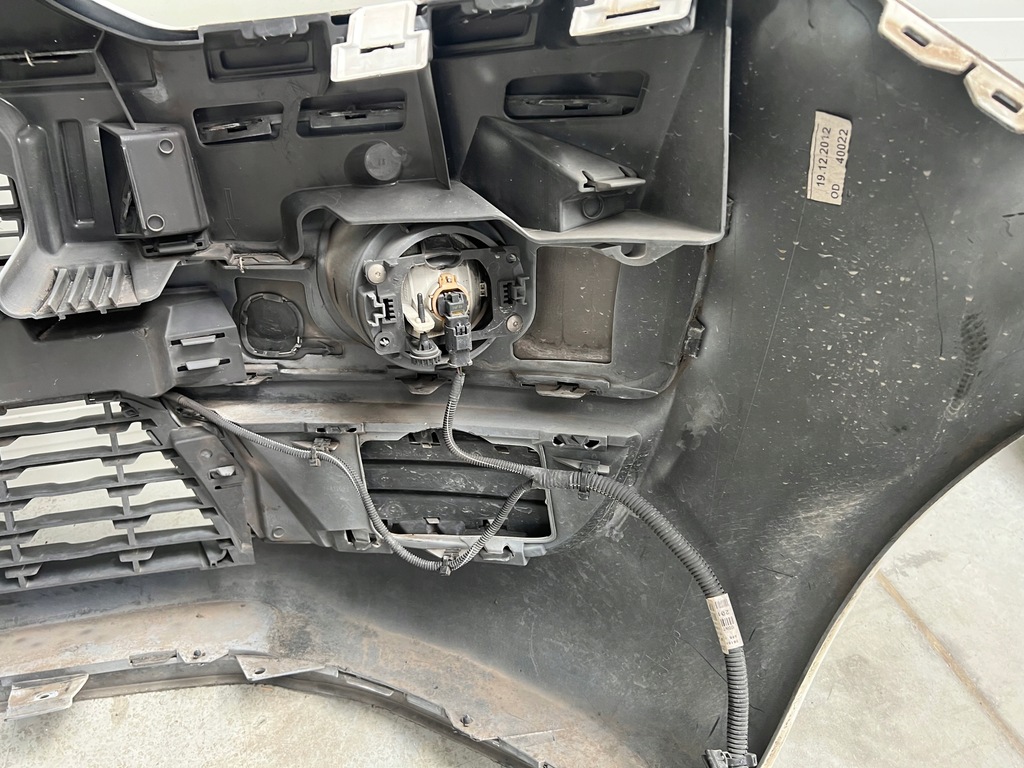 фото №10, Бампер передний citroen c3 picasso