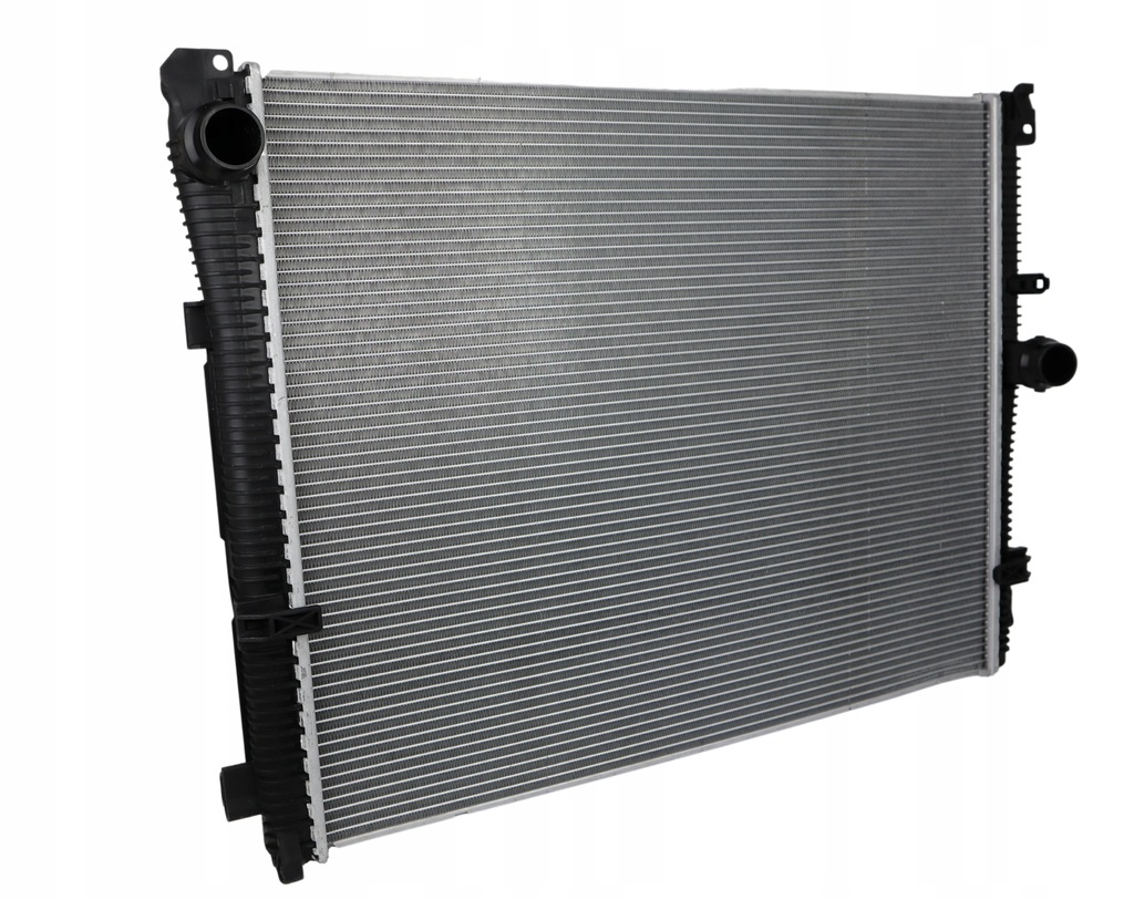 фото №1, Радиатор bmw 320i / 330i 2019 -