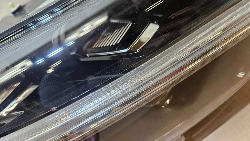 фото №7, Лампа перед передняя правая volvo xc40 31655982