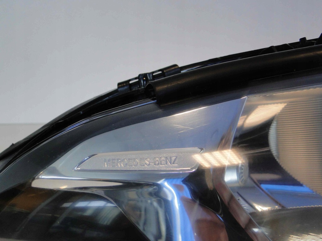 фото №13, Mercedes a177 w177 лампа перед передняя правая