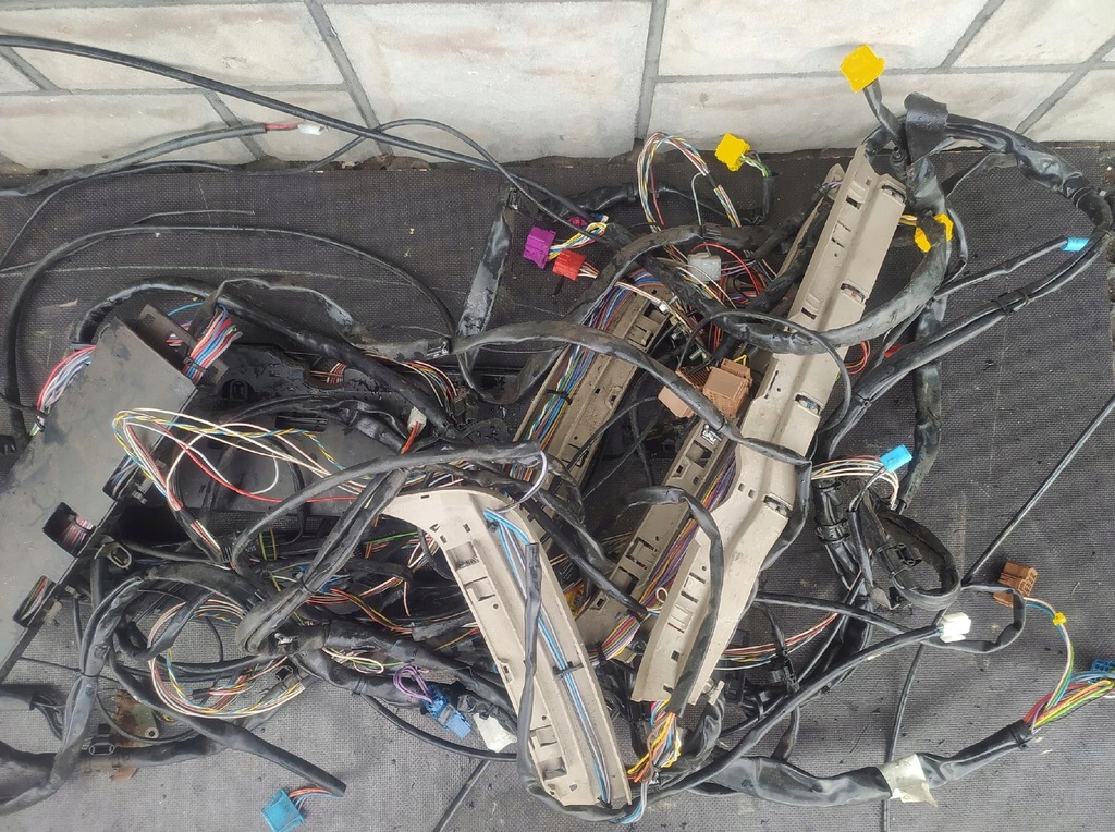 фото №1, Scania r джгут електропроводка кабіна панель приладів верхній 1800912