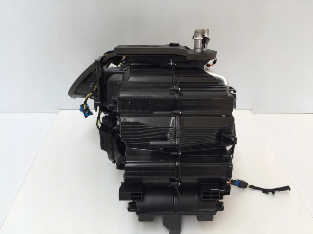 фото №1, Opel corsa f 2021 отопитель корпус 9830696680