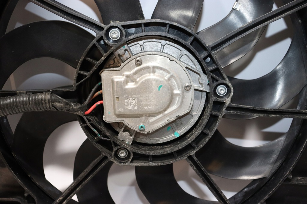 фото №7, Tesla model y / model 3 lift вентилятор корпус 1607808-00-b j-1731