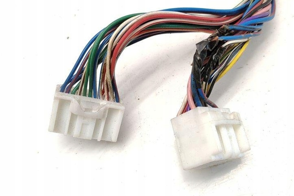 фото №8, Жгут передних левых дверь toyota avensis _t25_ 8215205600 2.0l