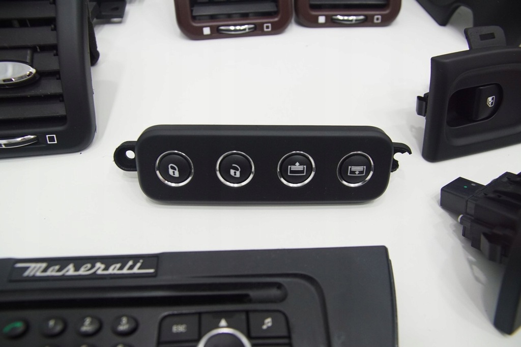 фото №16, Переключатель восстановление maserati quattroporte v