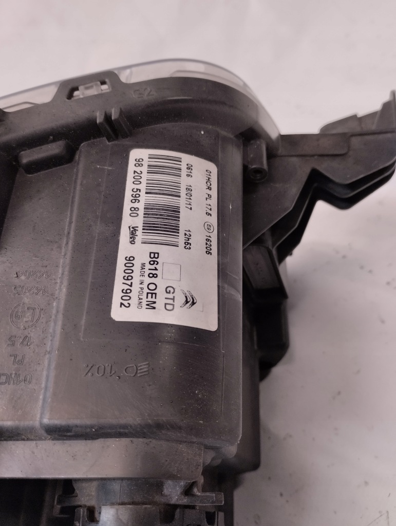 фото №8, Citroen c3 iii лампа перед передня права ліва комплект демонтаж