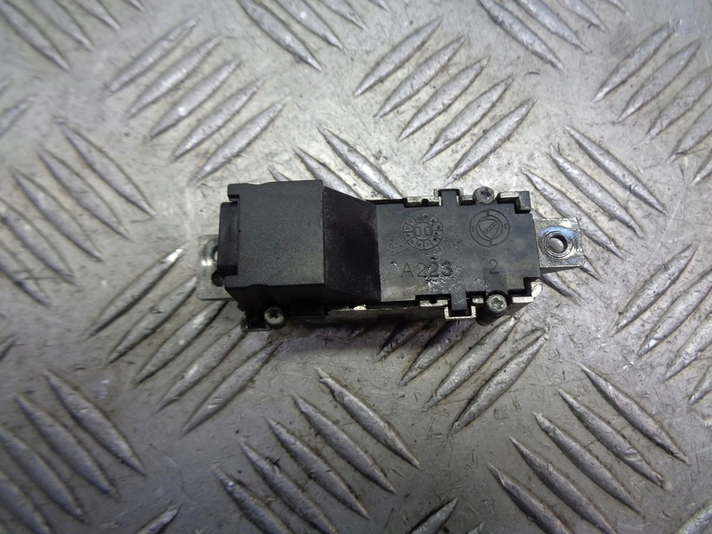 фото №2, Перемикач asr lancia thesis