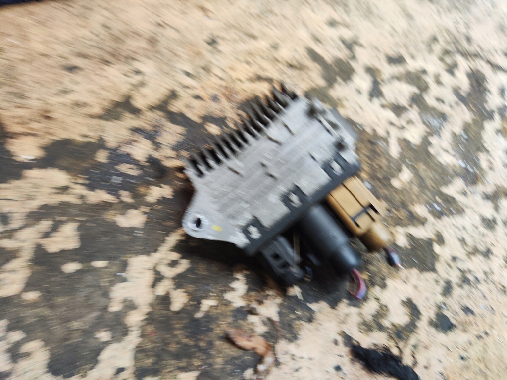 фото №1, Audi a2 модуль вентиляторів 8z0959501