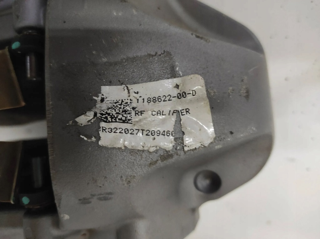 фото №3, Суппорт тормозной правый перед tesla model y brembo