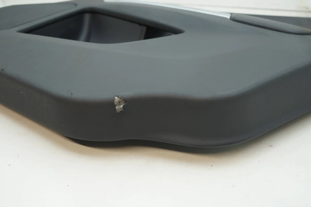 фото №5, Обшивка обивка дверь правый перед volvo xc60 i 2011 30766388