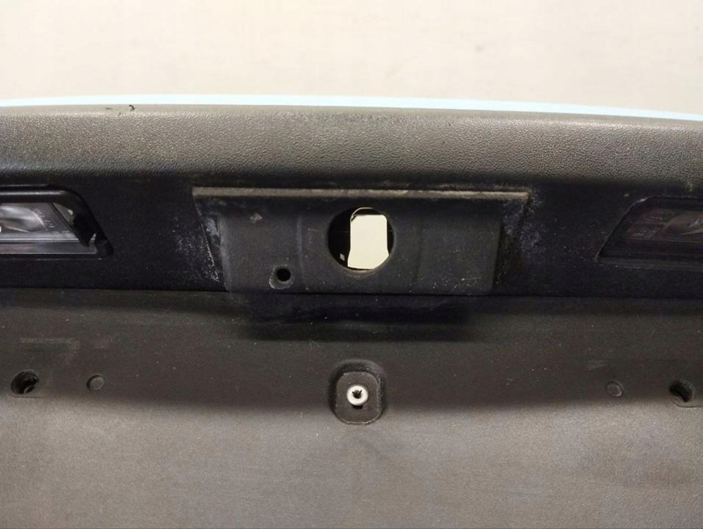 фото №8, Porsche taycan 9j1 2022 бамперы