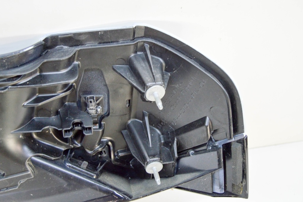 фото №5, Jaguar i-pace x590 ev400 задній спойлер кришки багажника j9d3-44210-a 2019