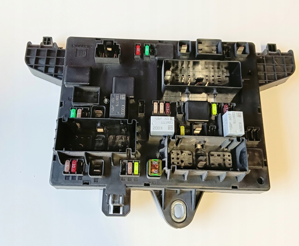 фото №1, Opel оригинальный номер 20957185