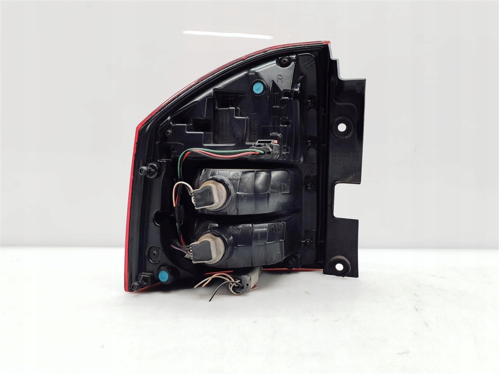 фото №3, Jeep compass 11-16r правая лампа задняя led ory eu !