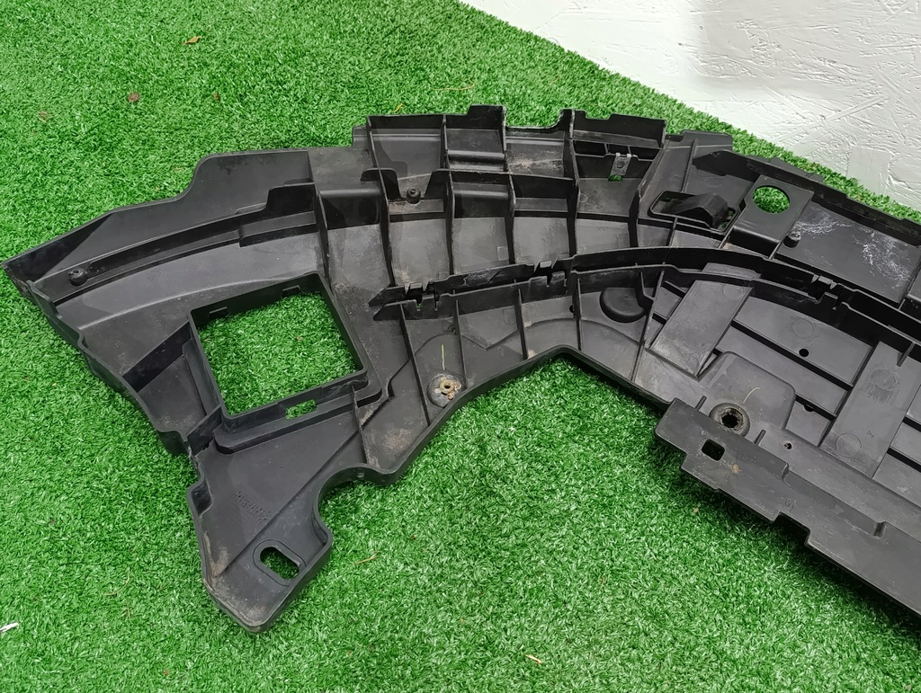 фото №9, Volvo v40 v 40 ii 2 плита pod бампер перед захист нижня бампера двигуна