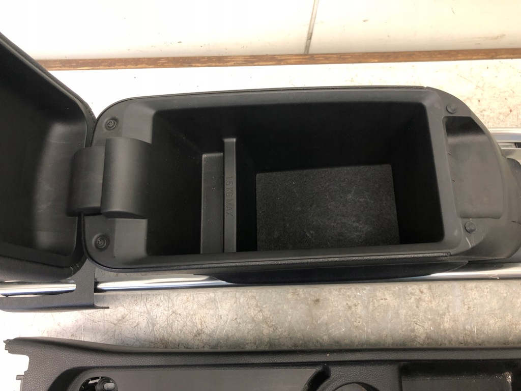 фото №7, Туннель средний подлокотник opel meriva b