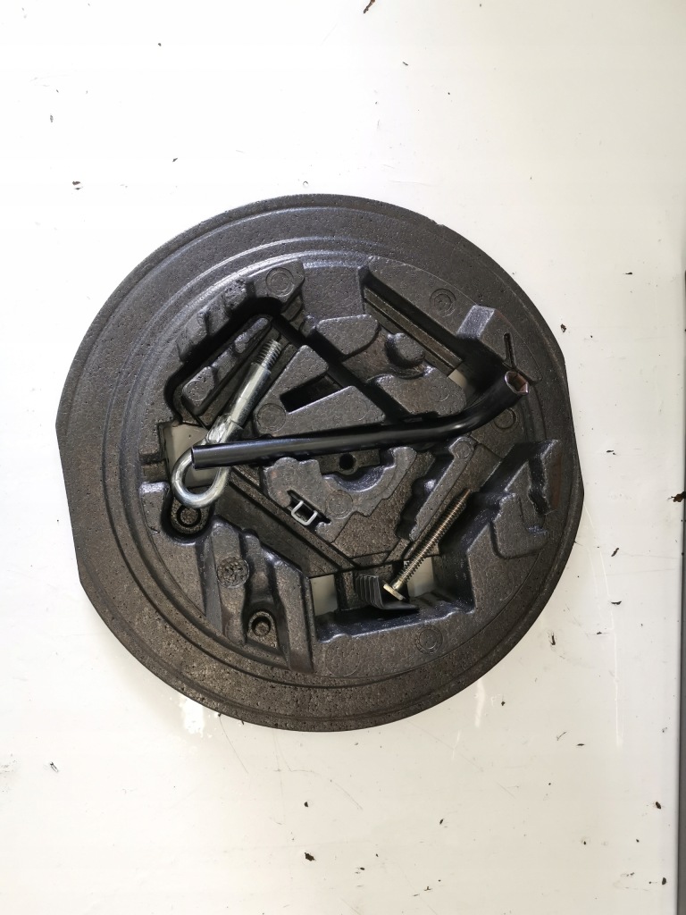 фото №1, Opel meriva b пенополистирол колеса с багажника