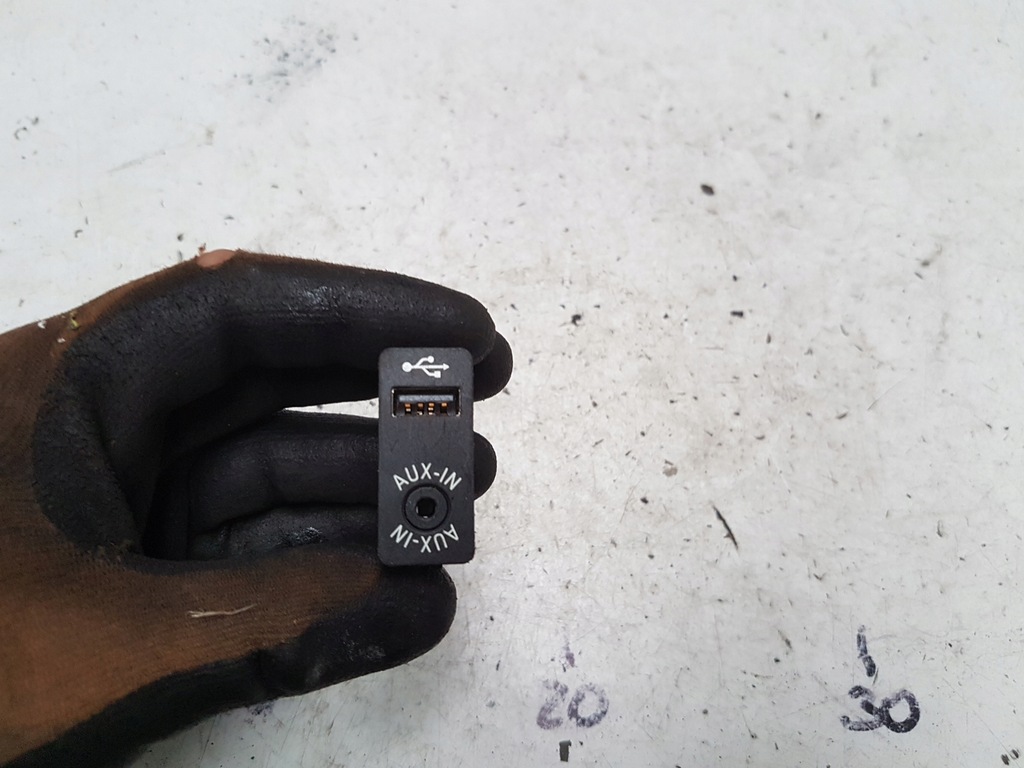 фото №1, Mini cooper r56 lift 10-13r роз'єм usb aux