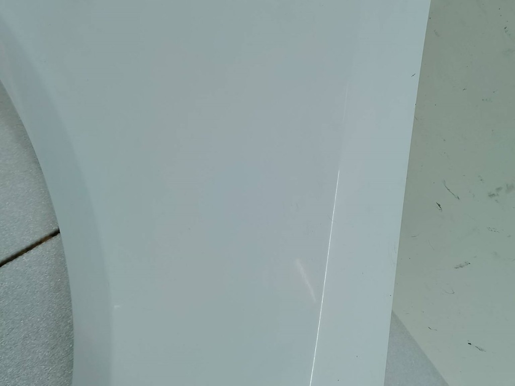 Крыло  правый  перед renault clio 3 fl 8200256118 185 ov369 хэтчбек Доставка