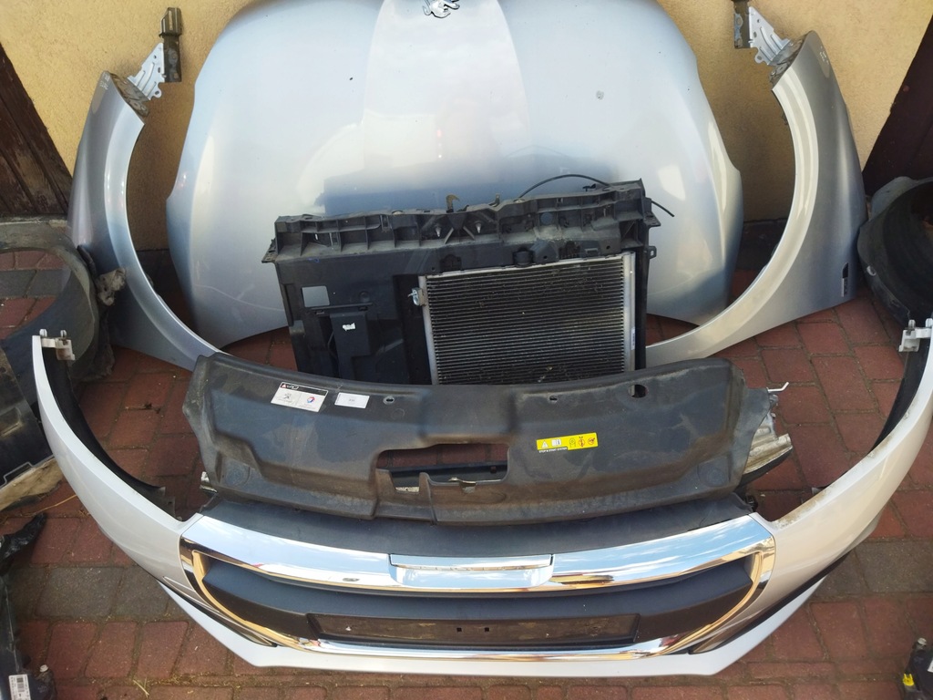 фото №8, Бампер передний kompletny ezrc серебристый peugeot 208 i lift перед