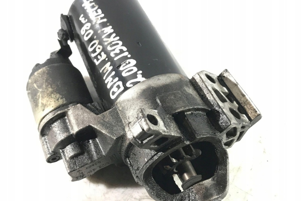 Стартер bmw 5 e60 7802508 2.0l дизель 2008 Недорого