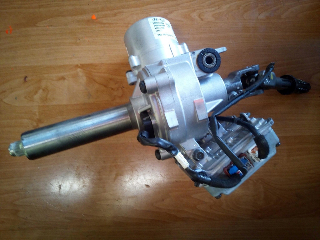 фото №1, Hyundai i30 2018 усилитель электрический