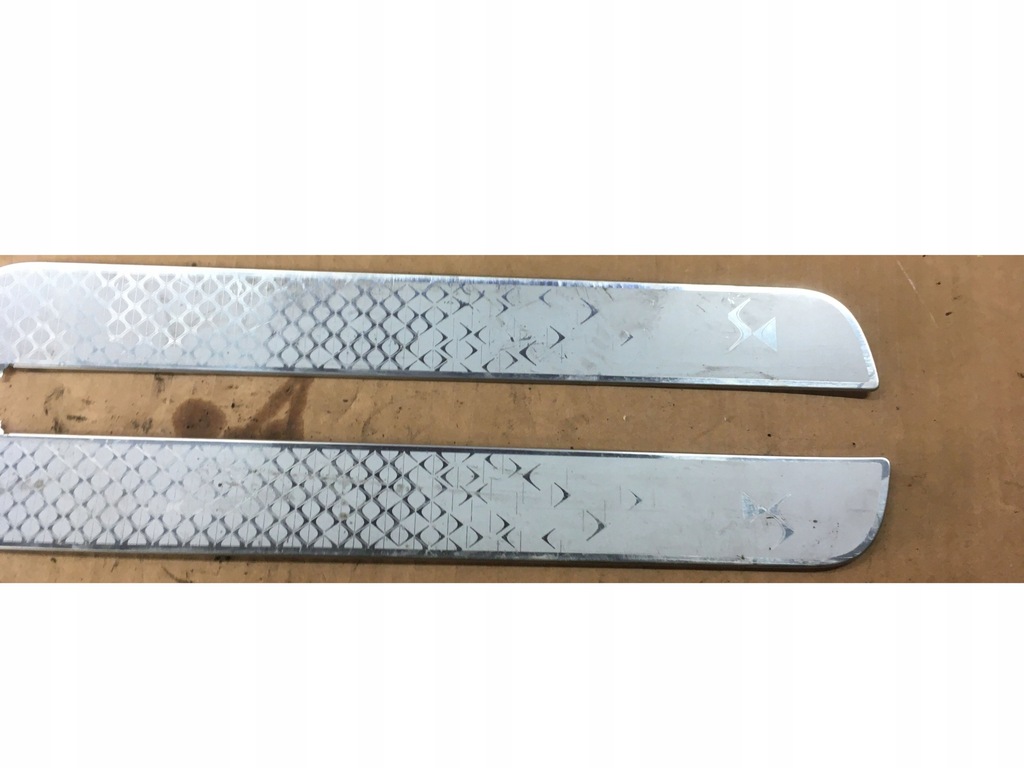 фото №1, Молдинг крыла citroen ds4