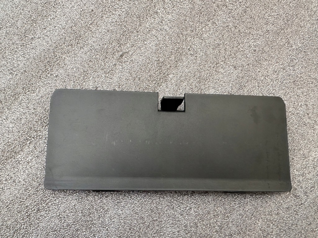 фото №1, Захист бардачка bmw....