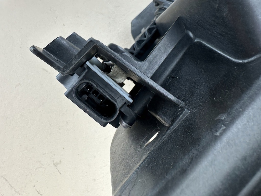 фото №12, Volvo v90 s90 ii 16r- шторка жалюзі повітропровід повітря 31690201