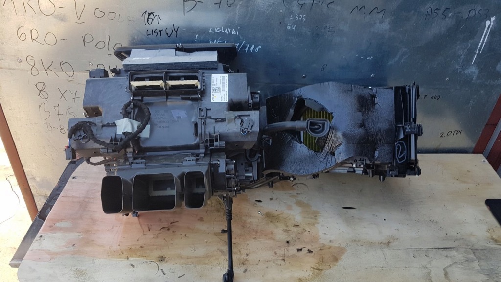 фото №9, Обігрівач vw touareg iii 4m1820001k eu