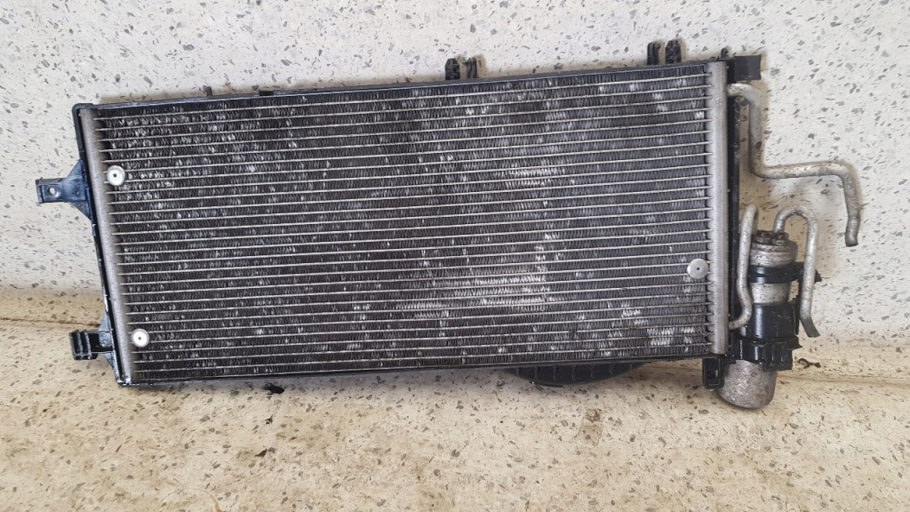 фото №1, Opel оригінальний номер 13106020 радіатор кондиціонера