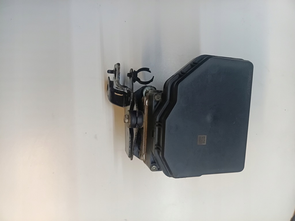 фото №1, Mazda 6 2.2d gam7-437a0 133800-4451 насос abs