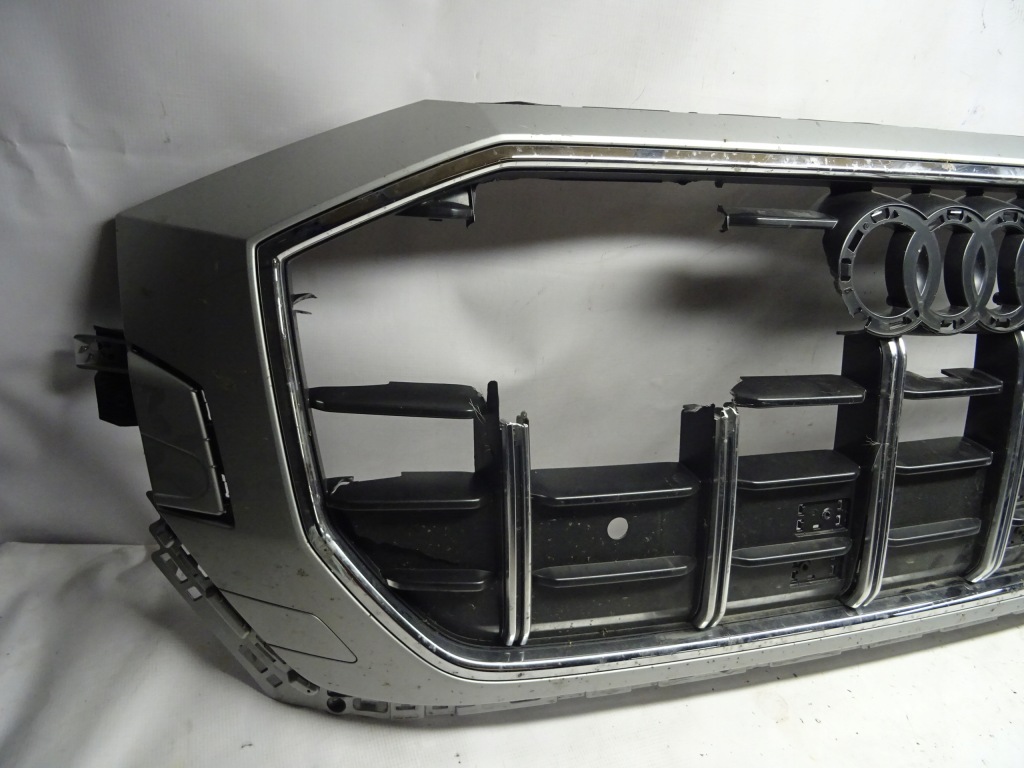 фото №14, Заглушка кріплення вушко фаркоп перед audi q8