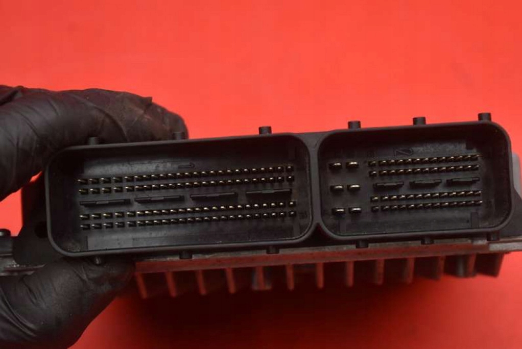 фото №9, Бортовий комп'ютер блок керування двигуна 9675073280 citroen c5 ii x7 iii 3.0 hdi 240 km