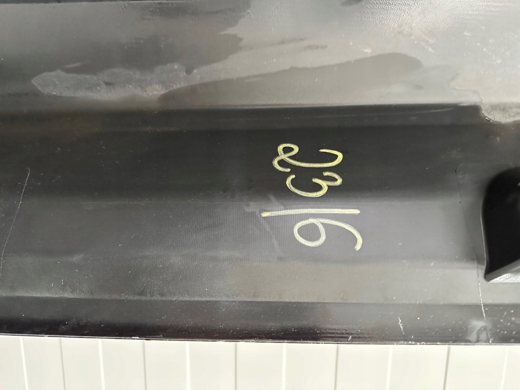 Молдинг поріг ліва mercedes ml w166 в Україні