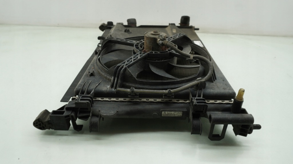 Opel corsa d 1.0 b радіатор води вентилятор 13263540 комплект Київ