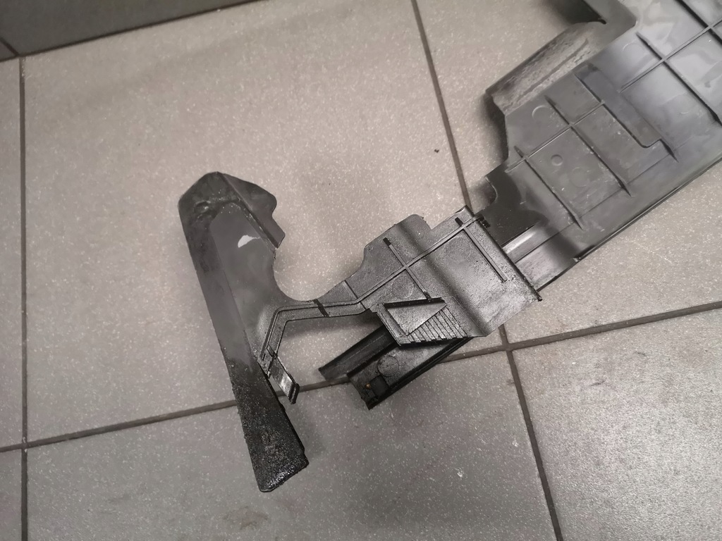 фото №5, Повітропровід повітря audi a8 d3 4.2 tdi 4e0121283g