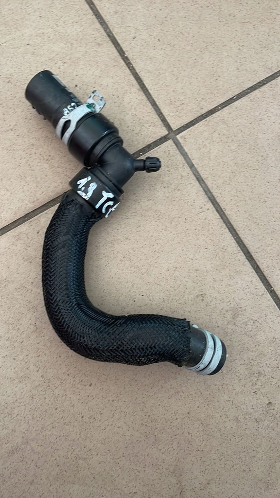 фото №3, Шланг труба wody renault arkana 924107331r