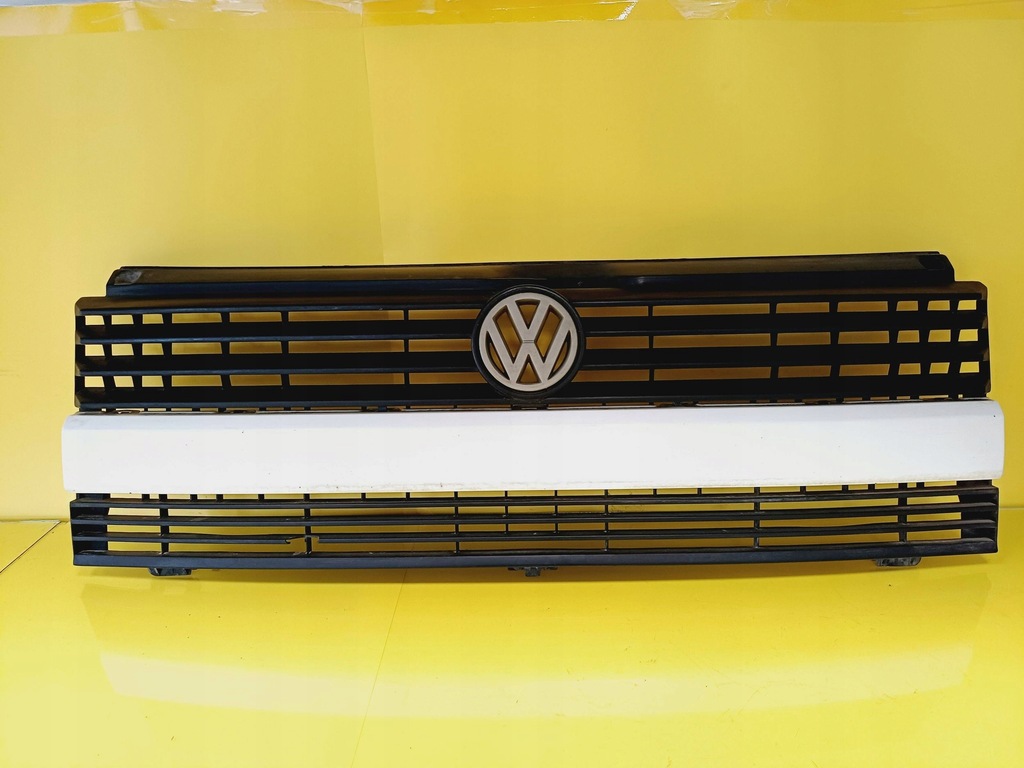 фото №1, Решётка радиатора решётка радиатора vw transporter t4 701853653 nr17