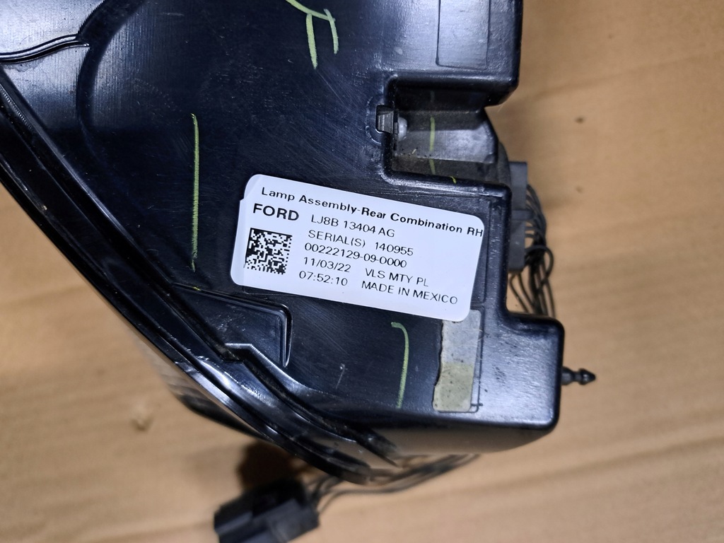 фото №3, Ford mustang mach-e 23' лампа задняя правая led