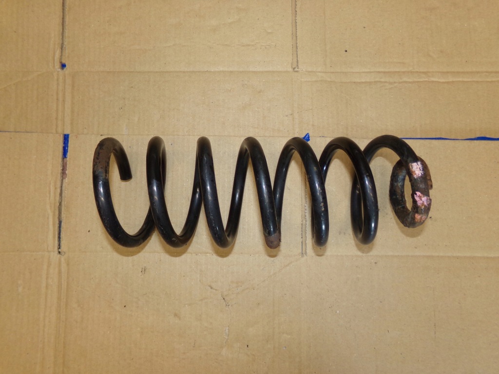 фото №1, Пружина задня задня пружини audi a8 d2