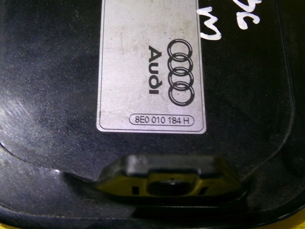 фото №8, Крышка заливной топлива audi a4 b6 8e0010184h nr303